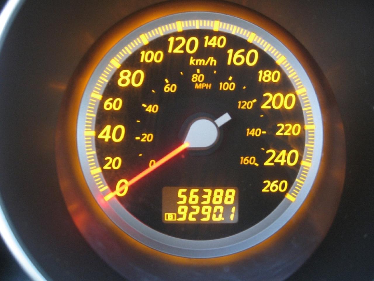 618156