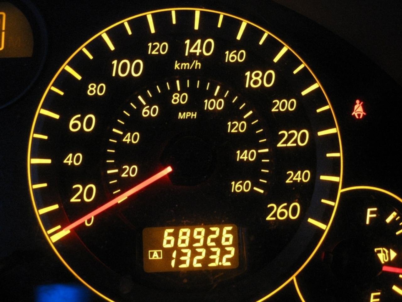 618208
