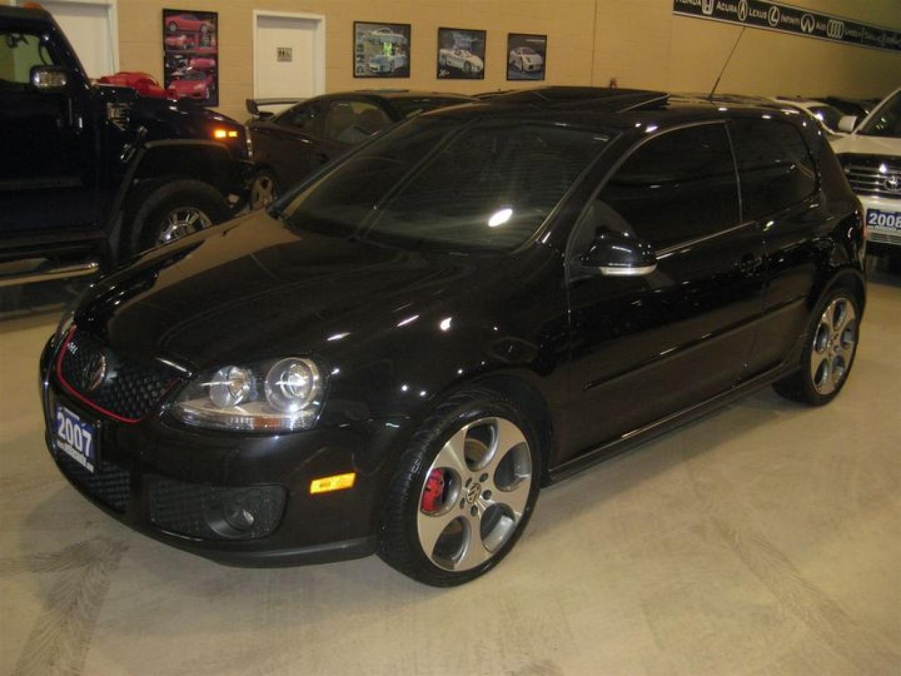 618251