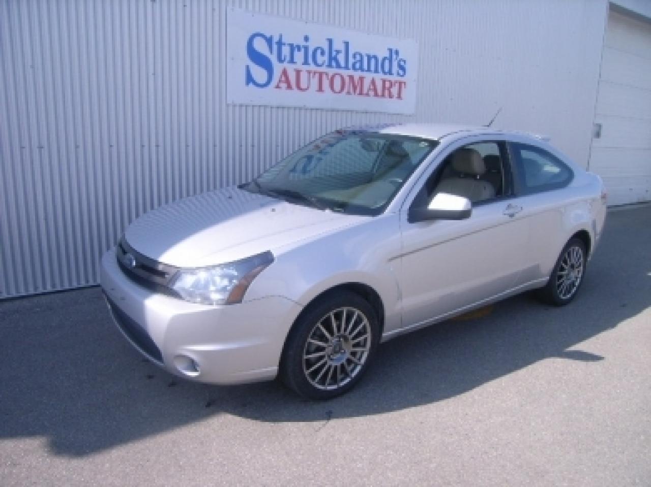 Used 2009 Ford Focus SES 2DR COUPE PREOWNED for sale in Lakeshore, ON