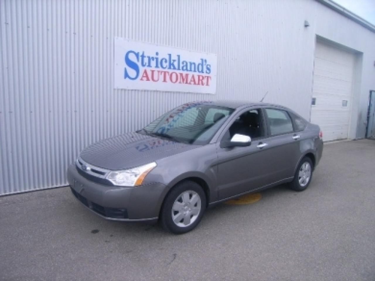 Used 2009 Ford Focus SE 4DR PREOWNED for sale in Lakeshore, ON