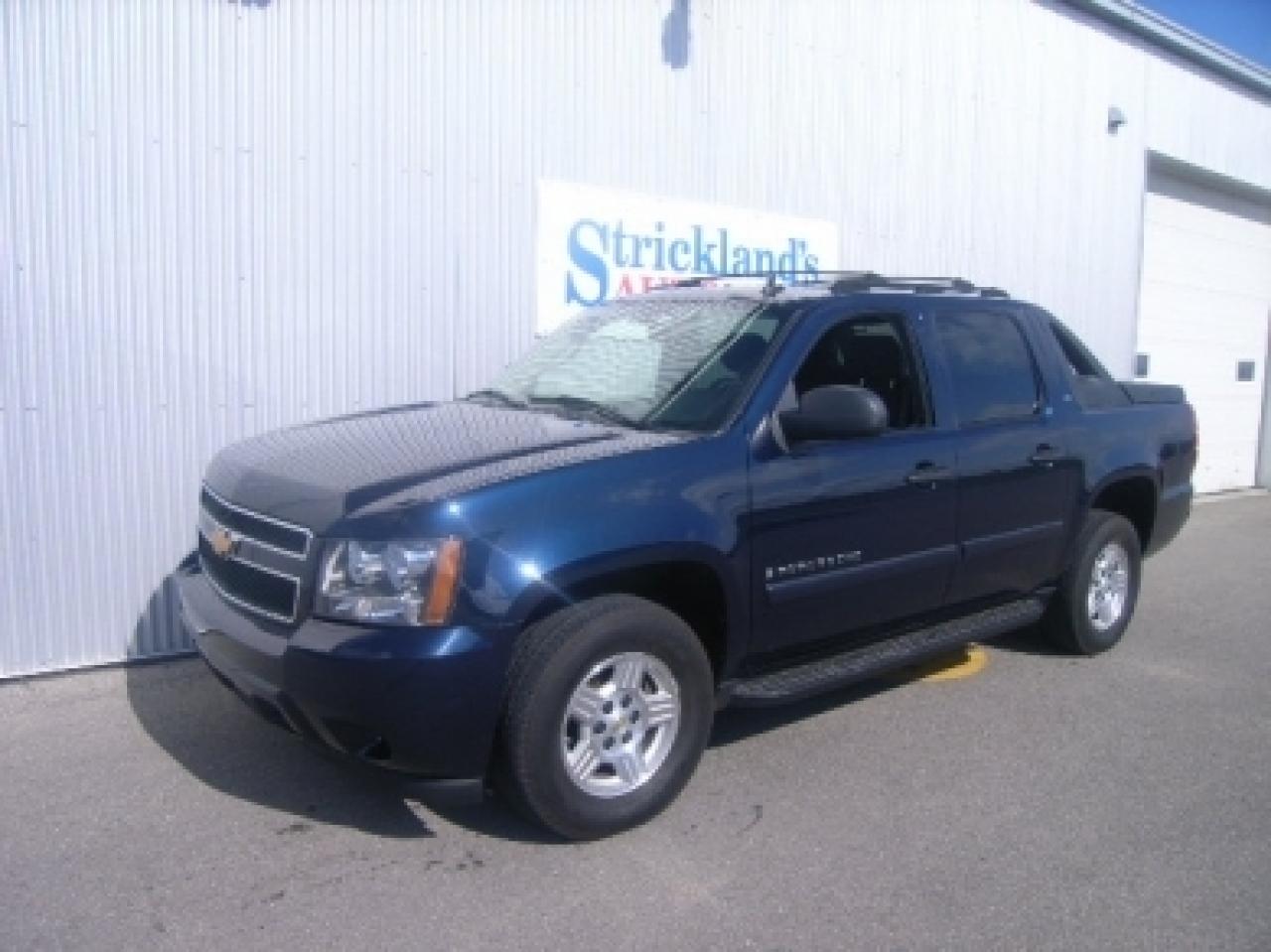 Used 2007 Chevrolet Avalanche LS for sale in Lakeshore, ON