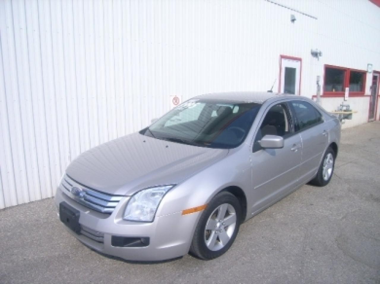 Used 2007 Ford Fusion SE V6 for sale in Lakeshore, ON