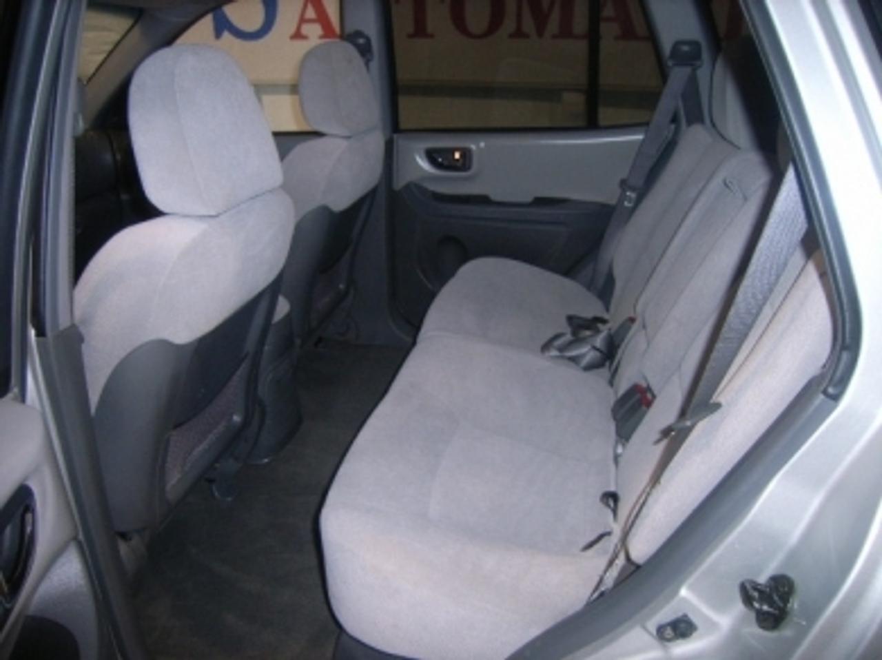 618361.11030435