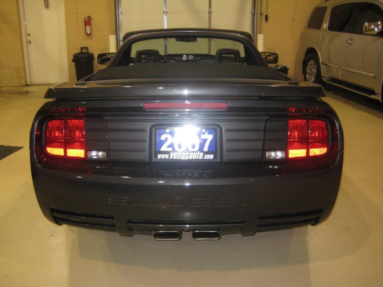 618370