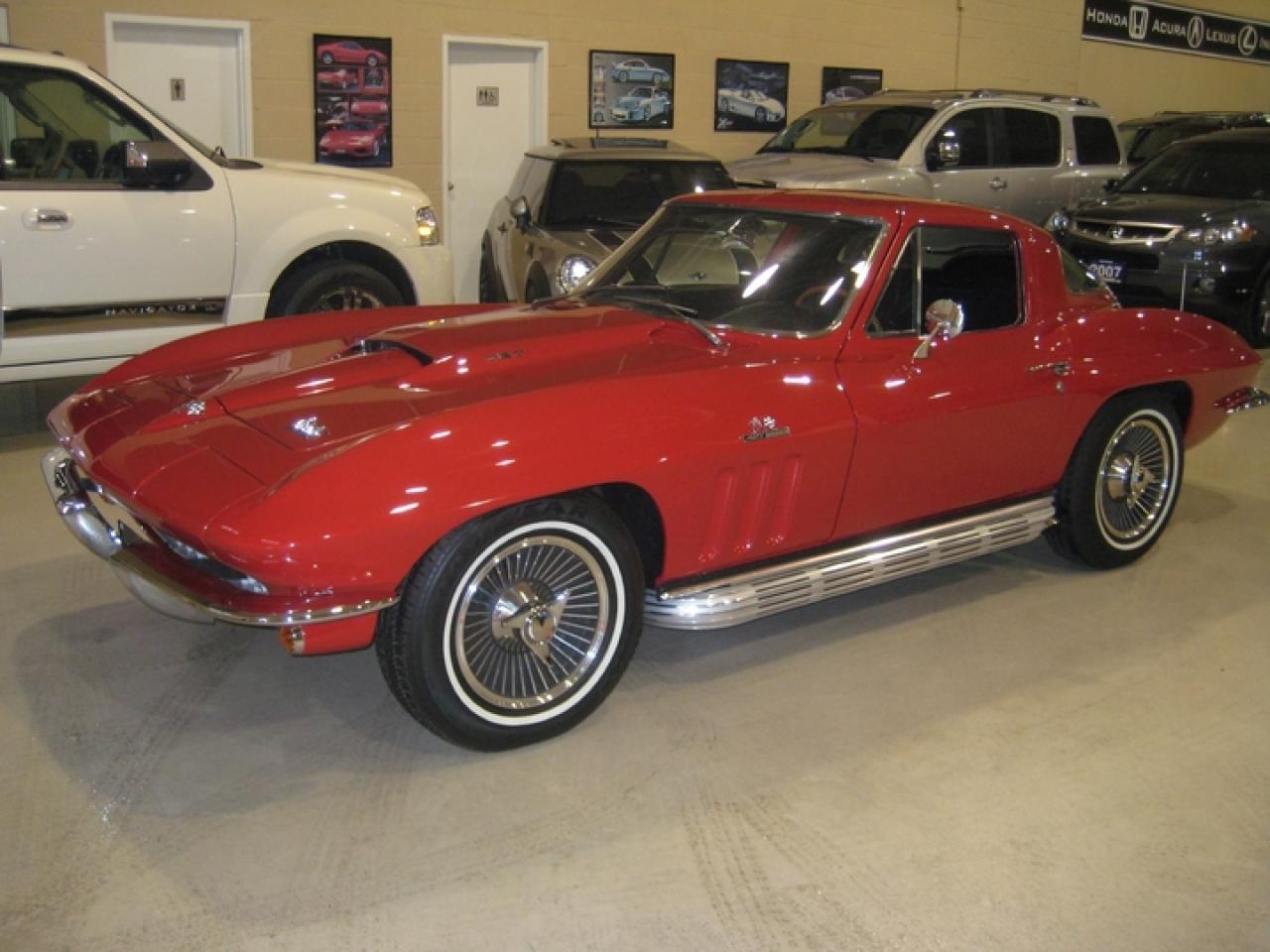 Used 1966 Chevrolet Corvette  for sale in Vaughan, ON
