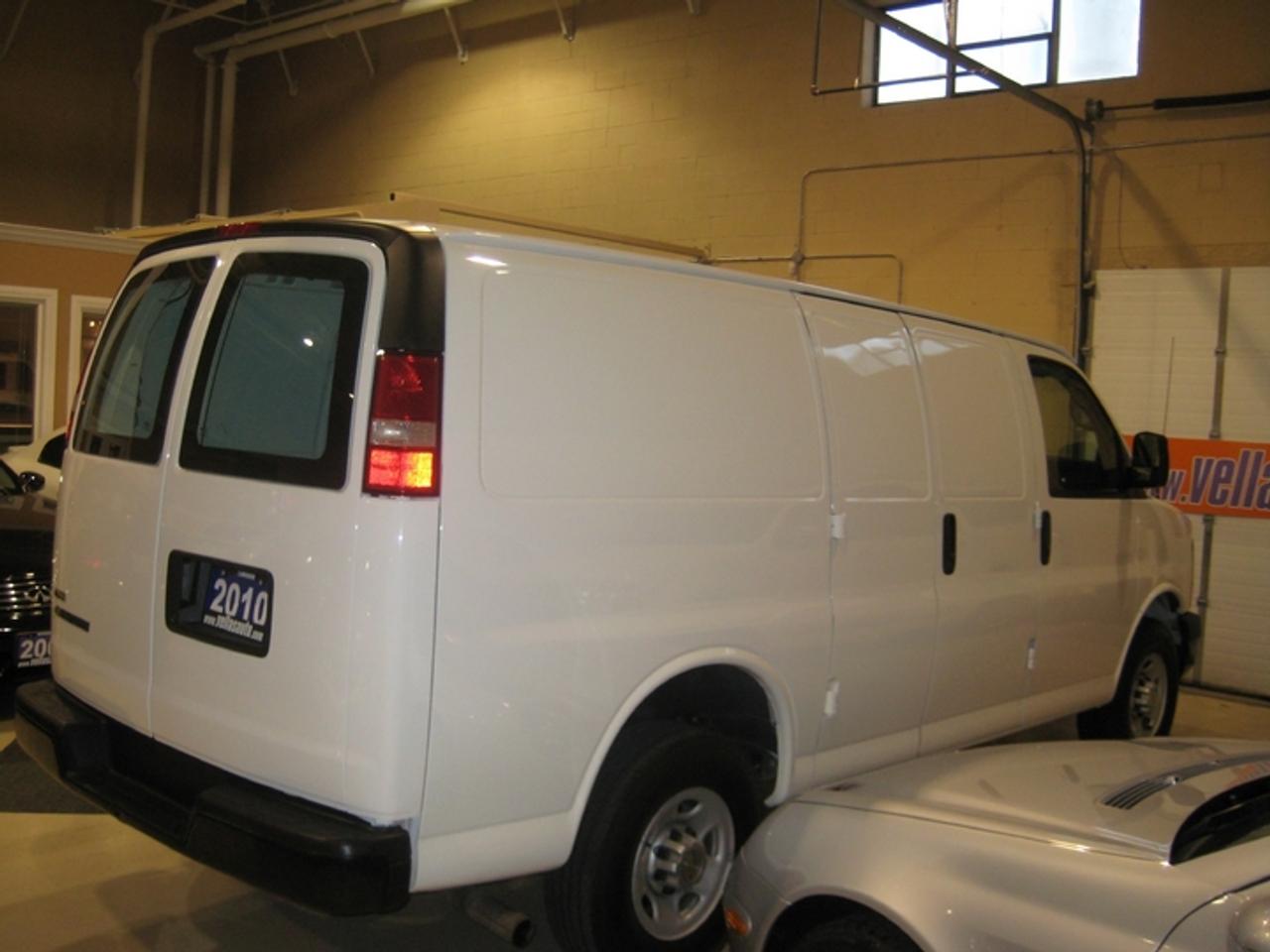 618382.10464349