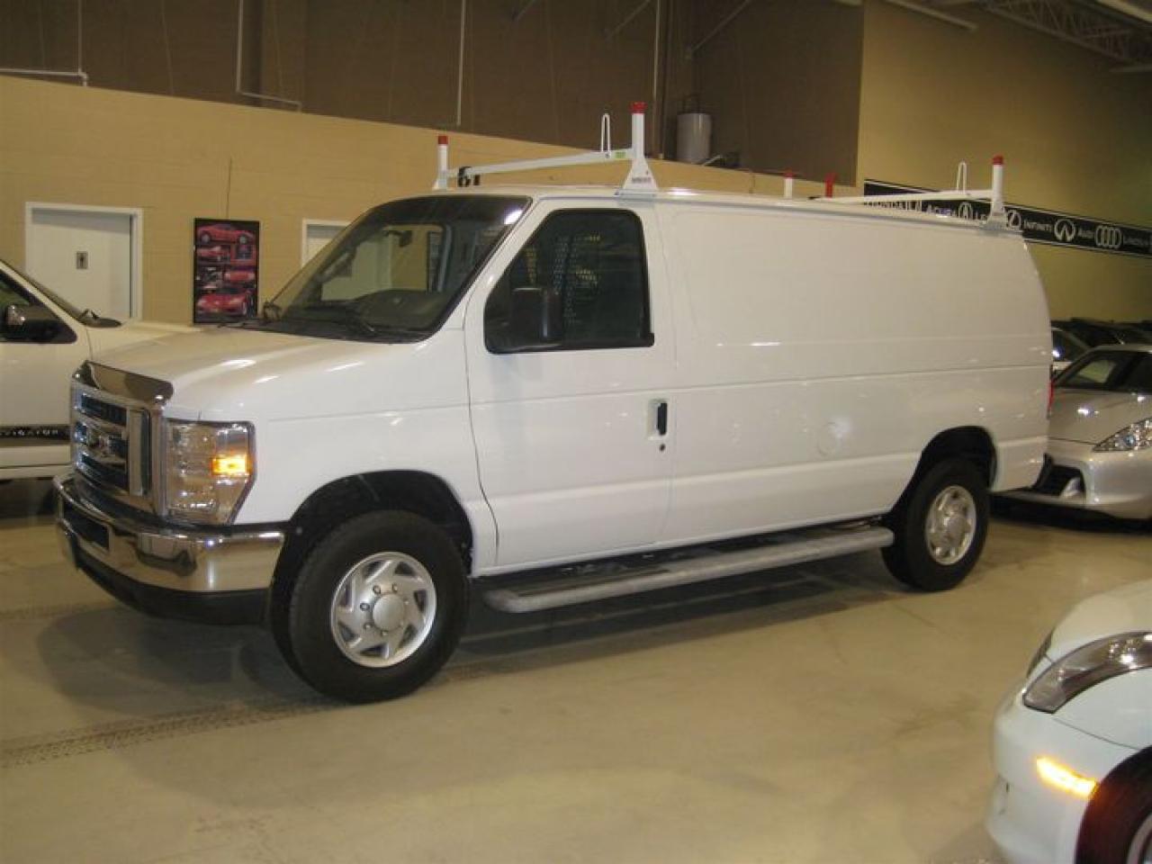 Used 2009 Ford E-250  for sale in Vaughan, ON