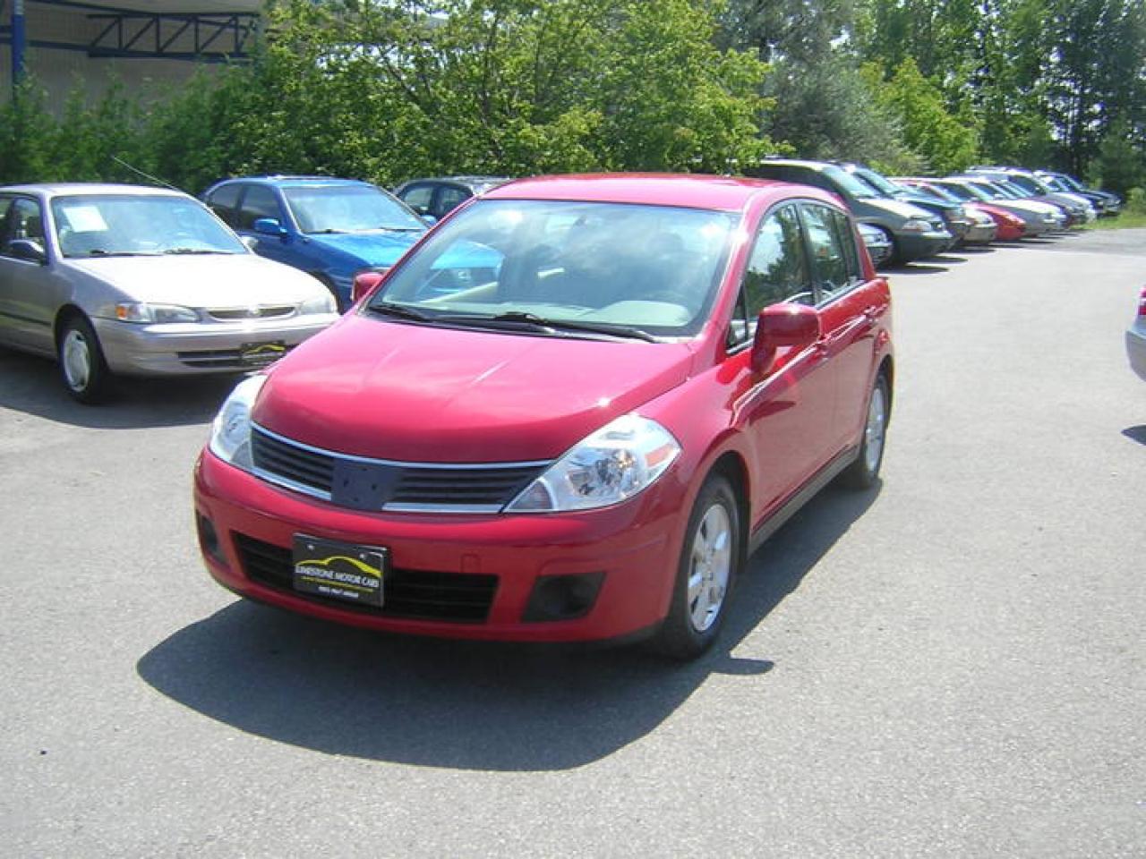 Used 2007 Nissan Versa SL for sale in Newmarket, ON