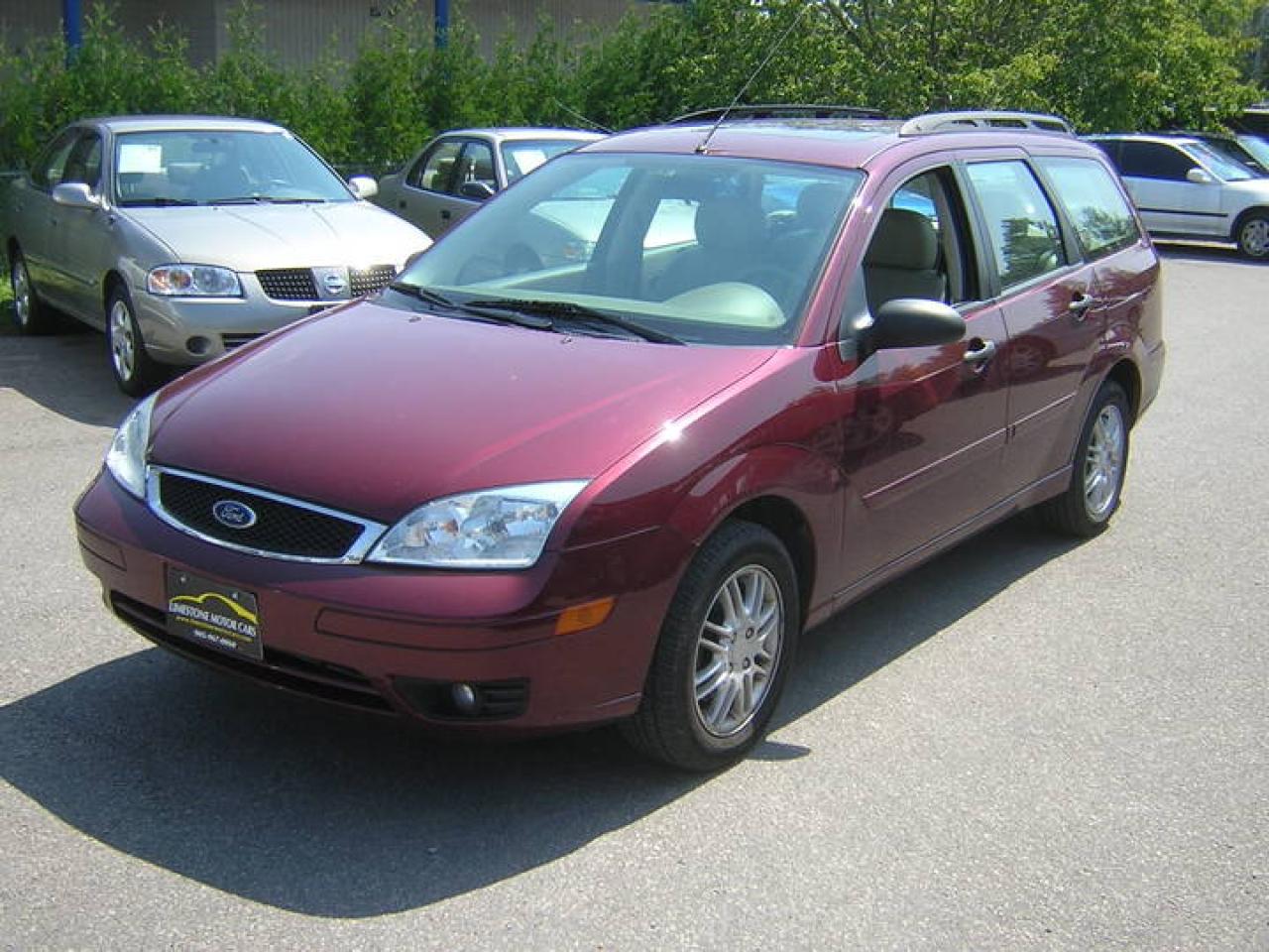 Used 2007 Ford Focus SES for sale in Newmarket, ON