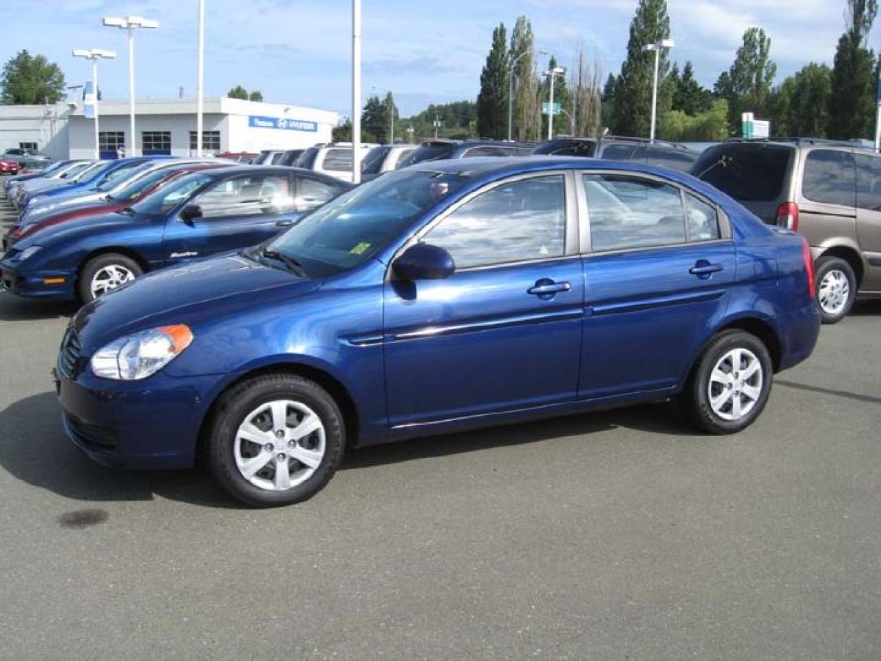 Used 2009 Hyundai Accent  for sale in Courtenay, BC