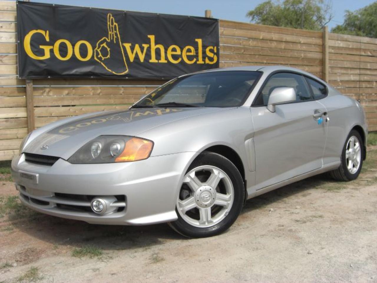 Used 2003 Hyundai Tiburon  for sale in Milton, ON