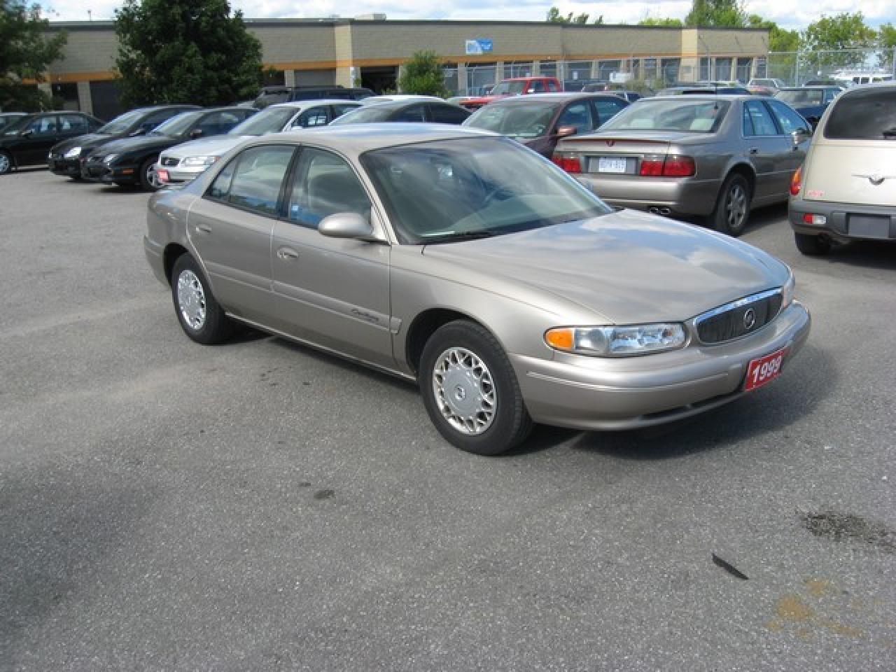 Used 1999 Buick Century Limited for sale in Ajax, ON