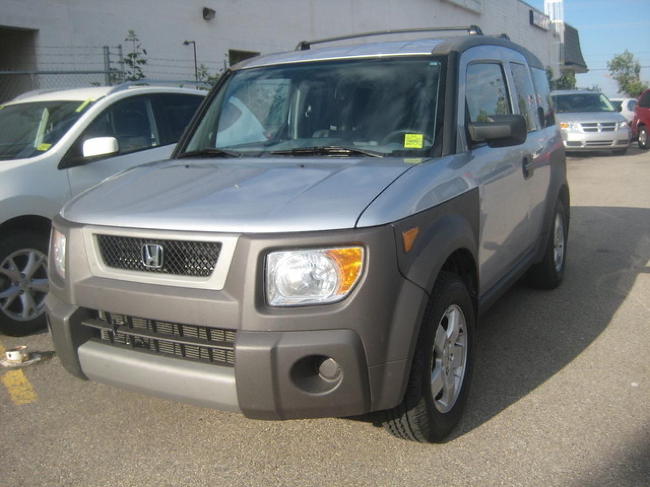 618502