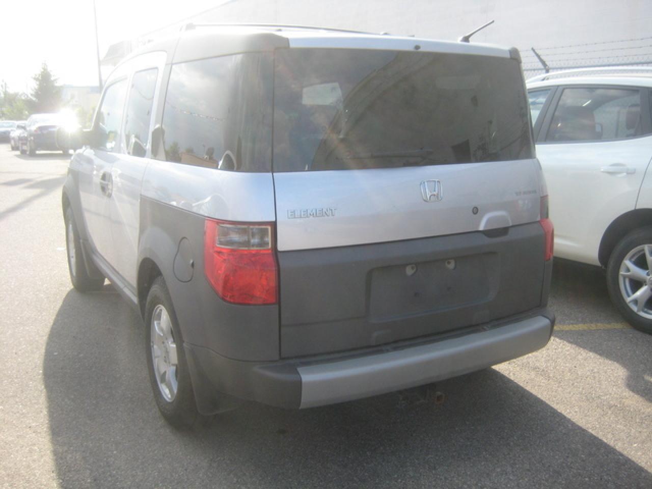 618502
