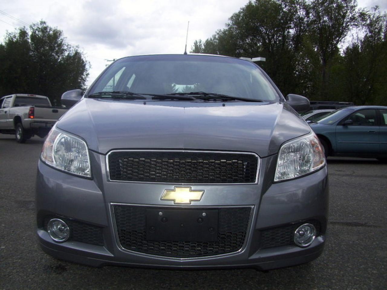 Used 2009 Chevrolet Aveo LS for sale in Quesnel, BC