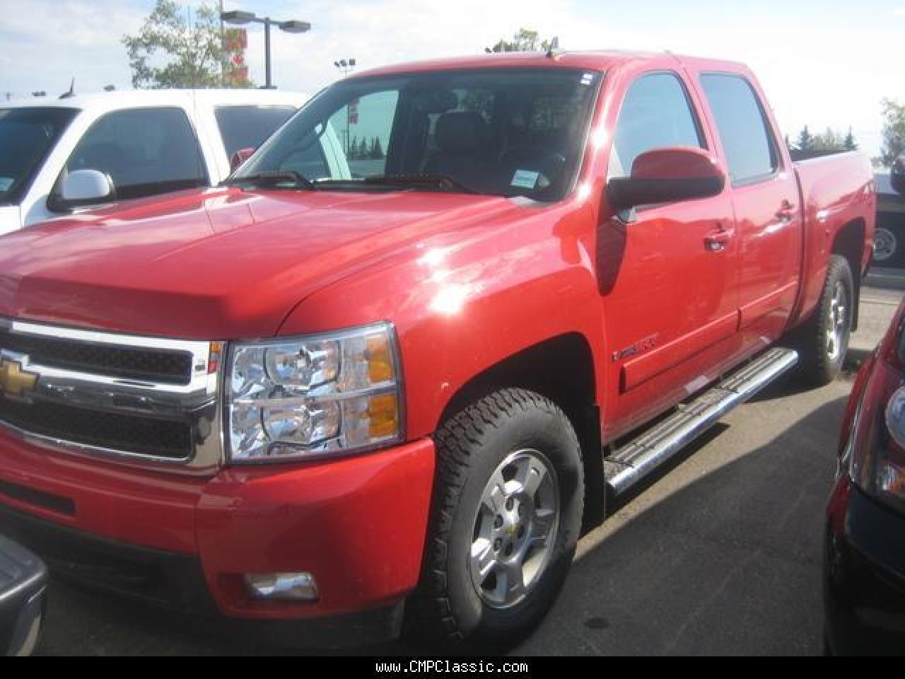 Used 2007 Chevrolet Silverado K1500 Crew LT for sale in Calgary, AB