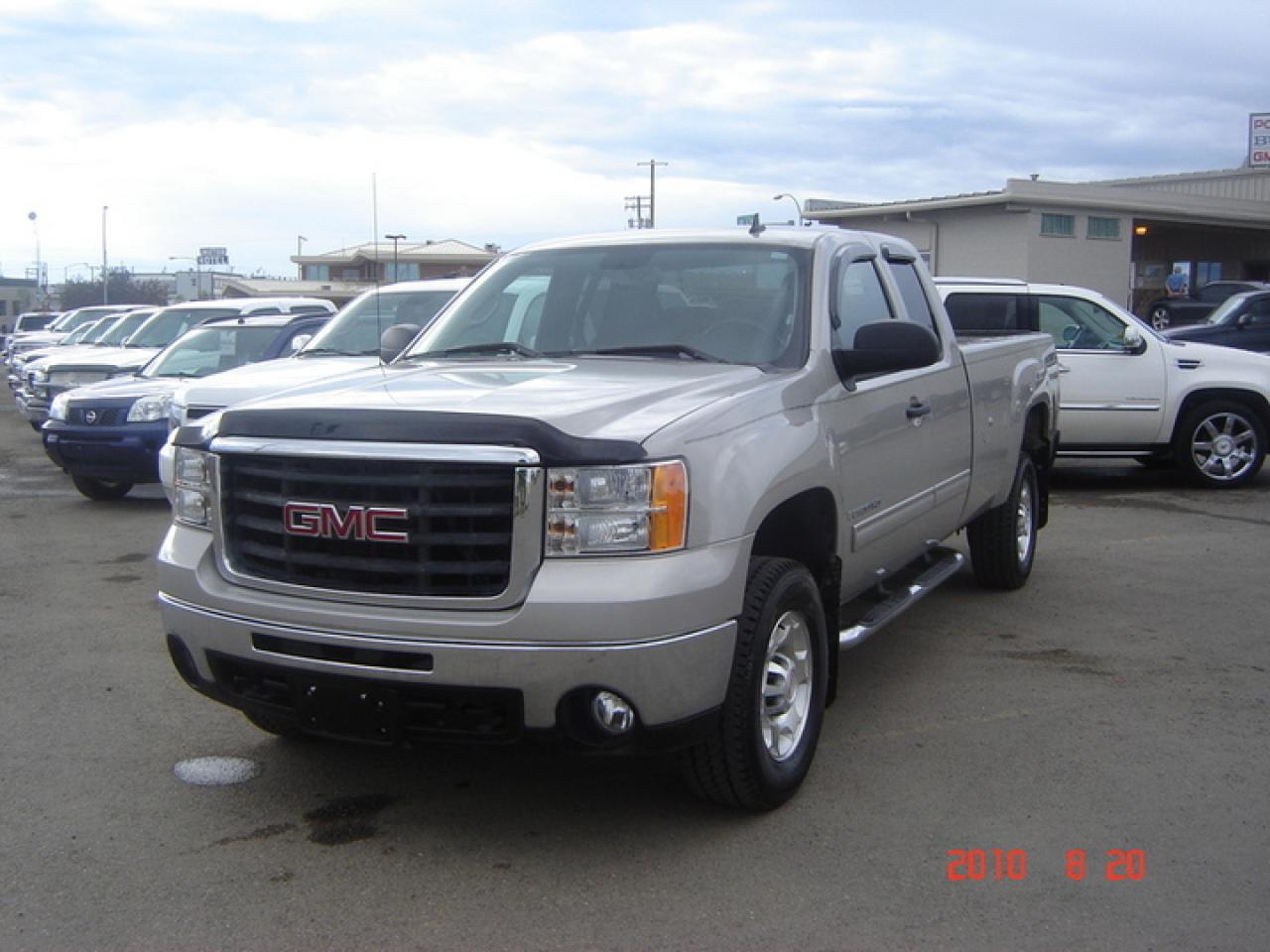 Used 2008 GMC Sierra K2500 Ext SLE for sale in Dawson Creek, BC