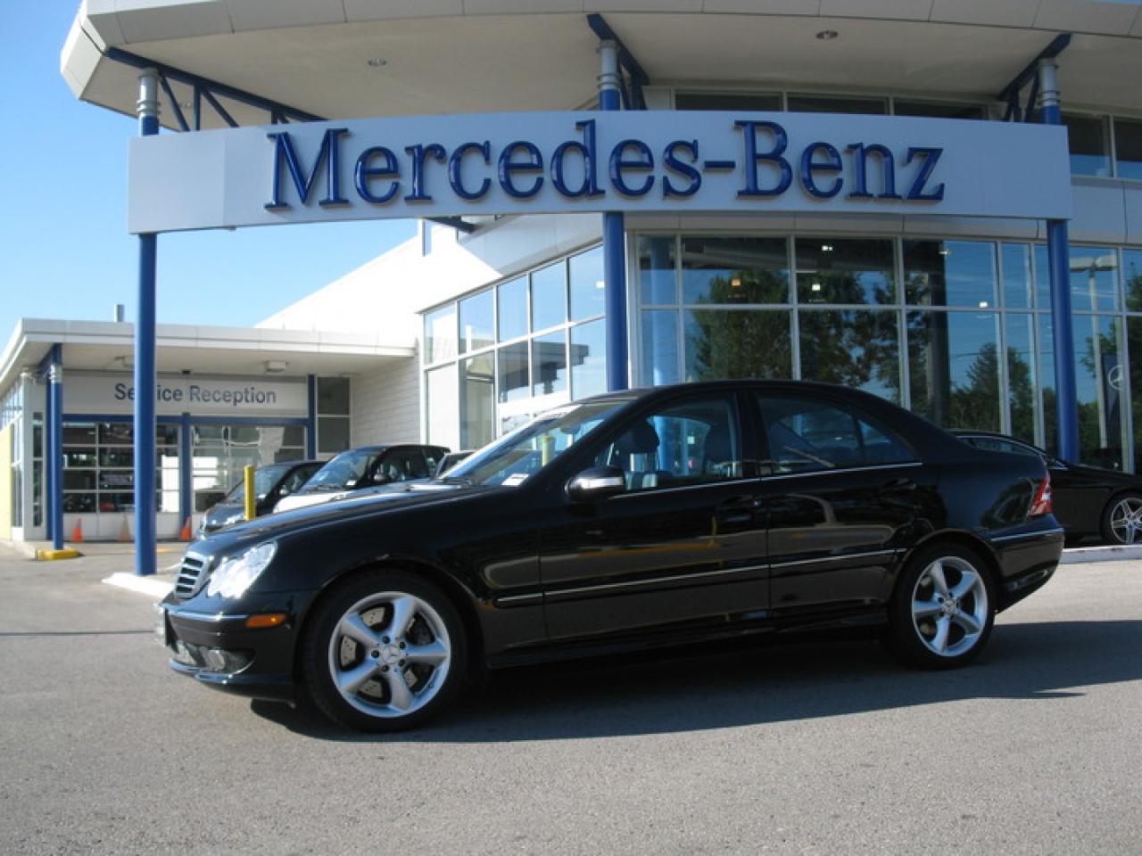 Used 2006 Mercedes-Benz C350  for sale in Maple, ON