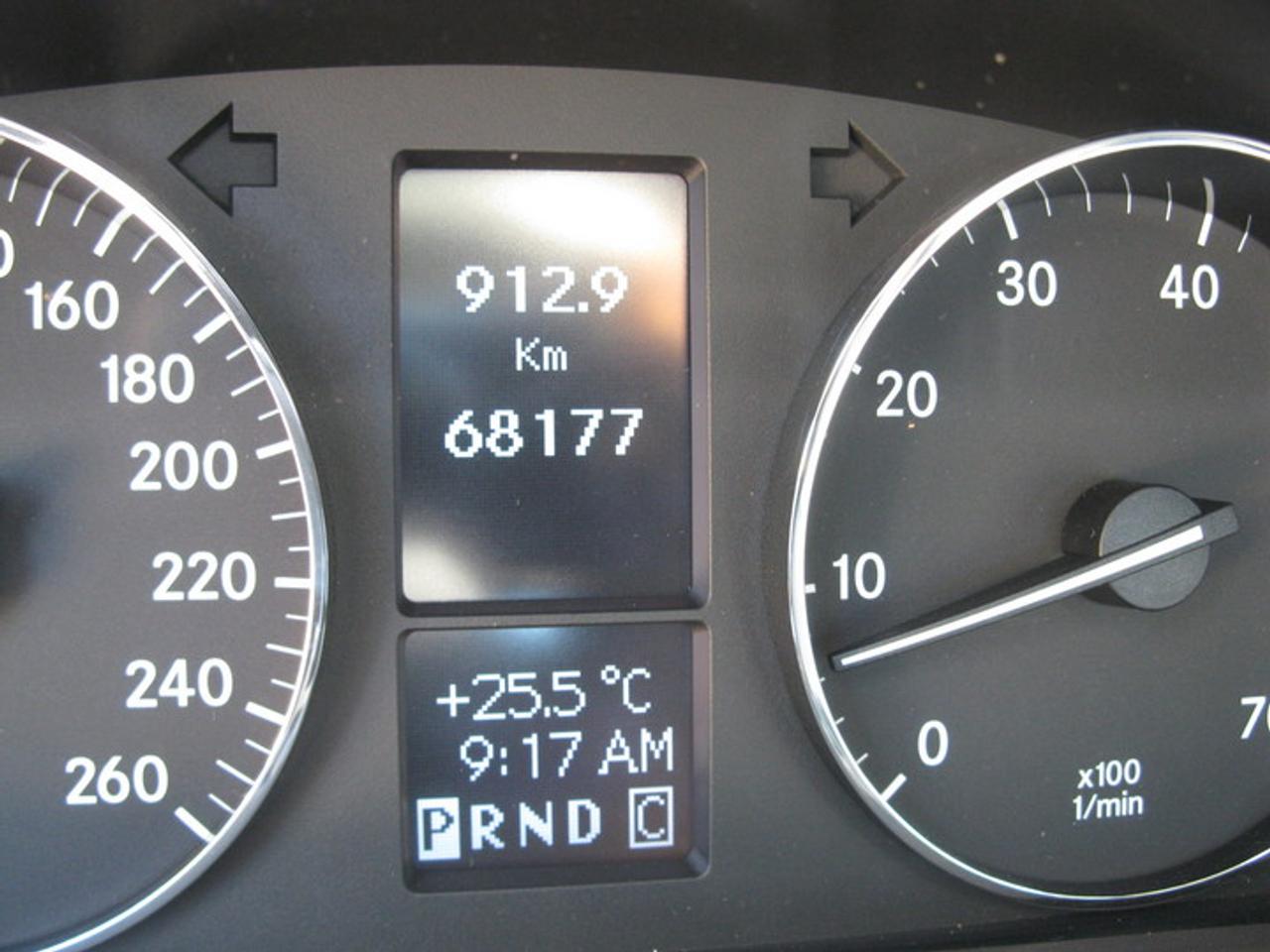 618865.10689165