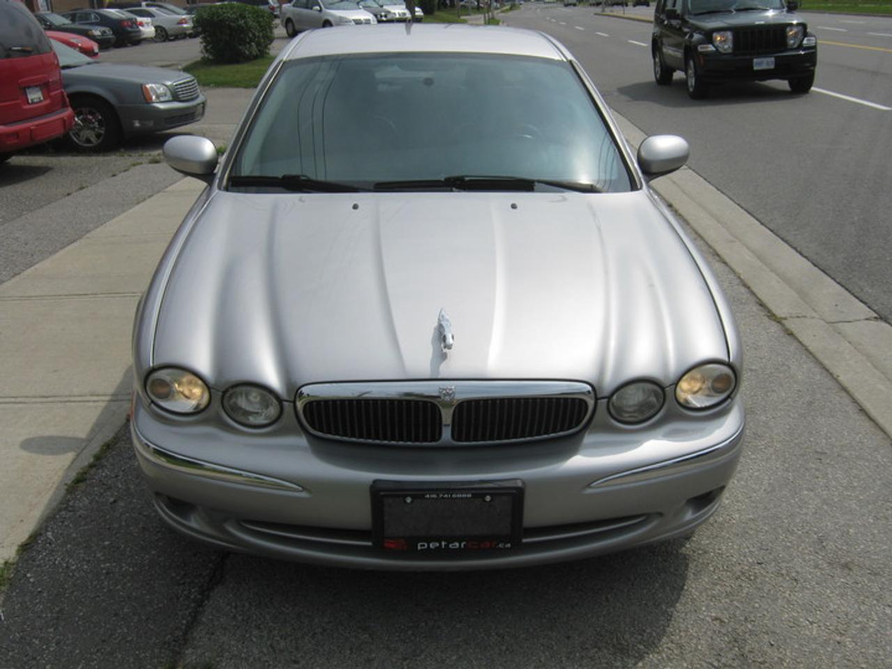 618879.10880729