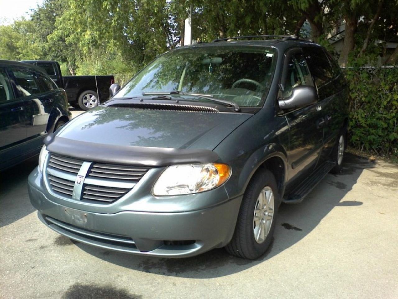 Used 2005 Dodge Caravan  for sale in Scarborough, ON
