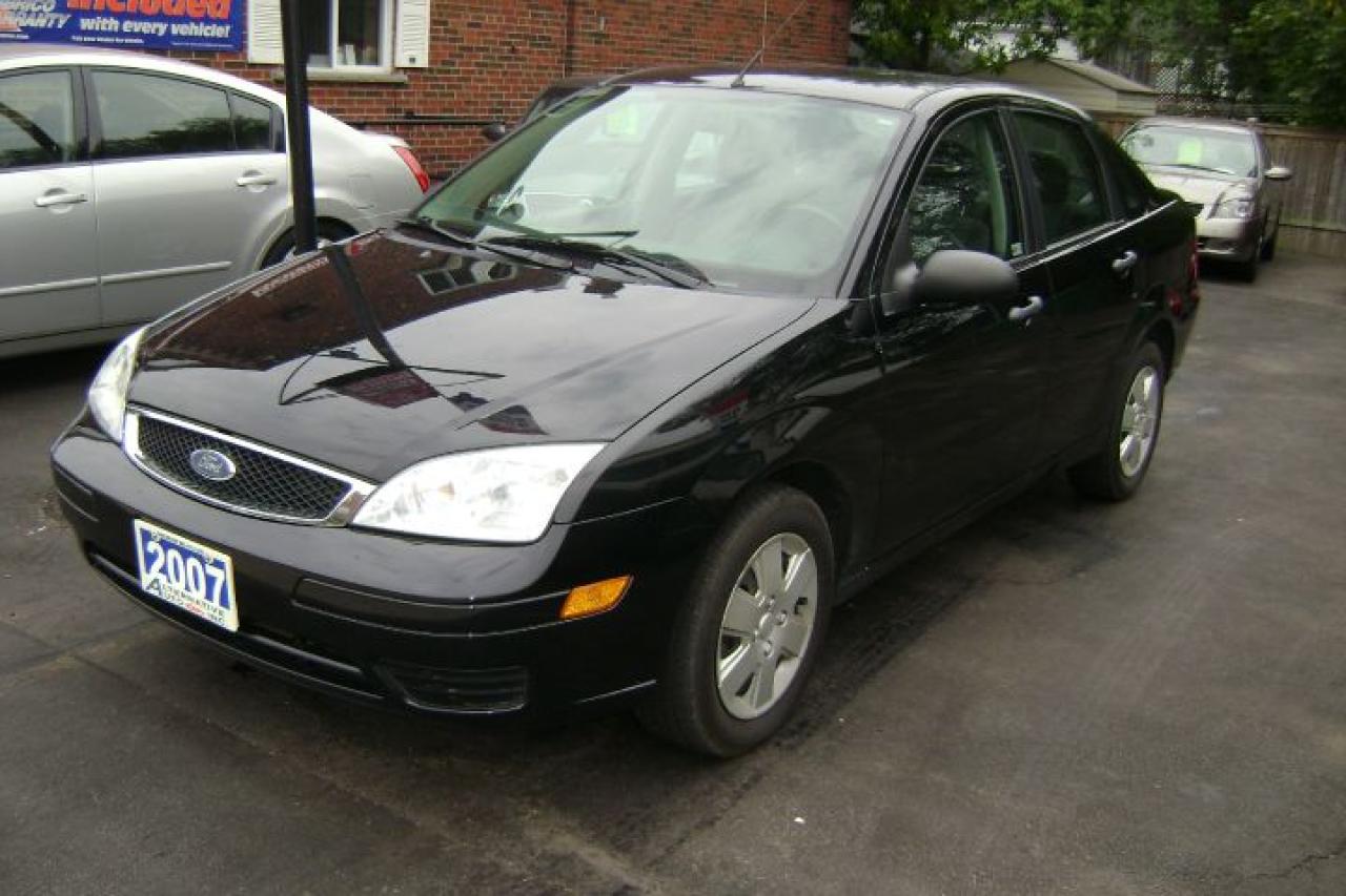 Used 2007 Ford Focus  for sale in Hamilton, ON