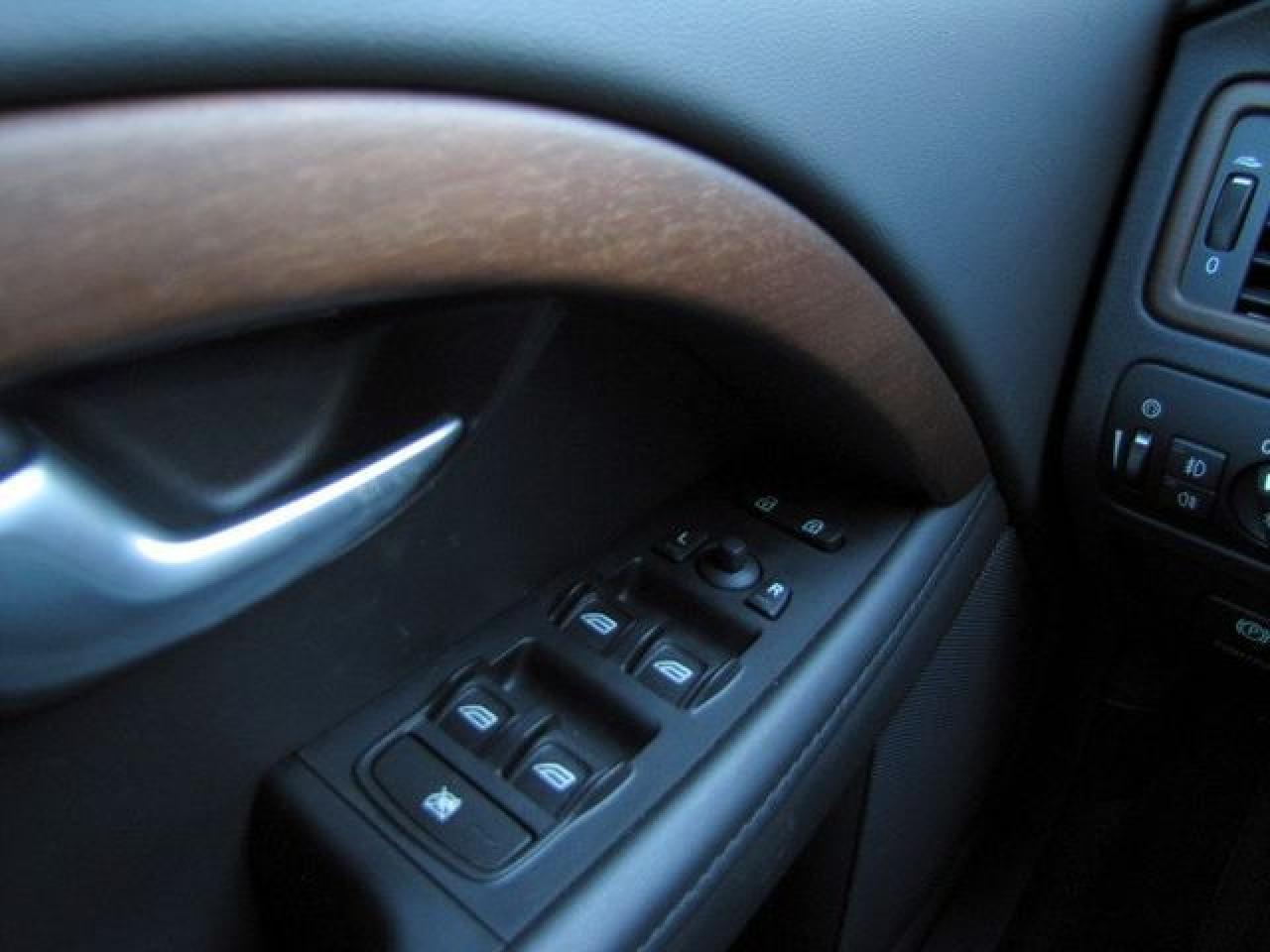 619110