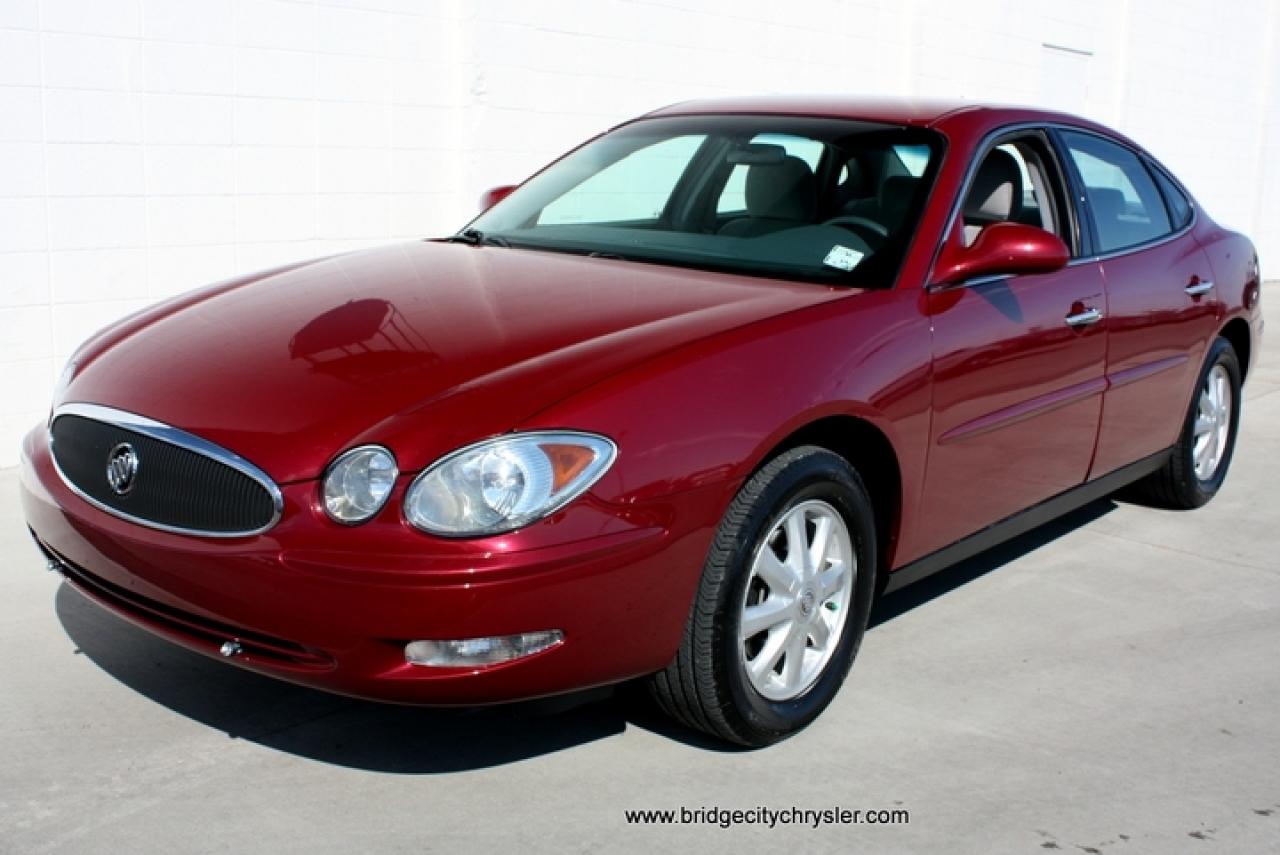Used 2005 Buick Allure  for sale in Lethbridge, AB
