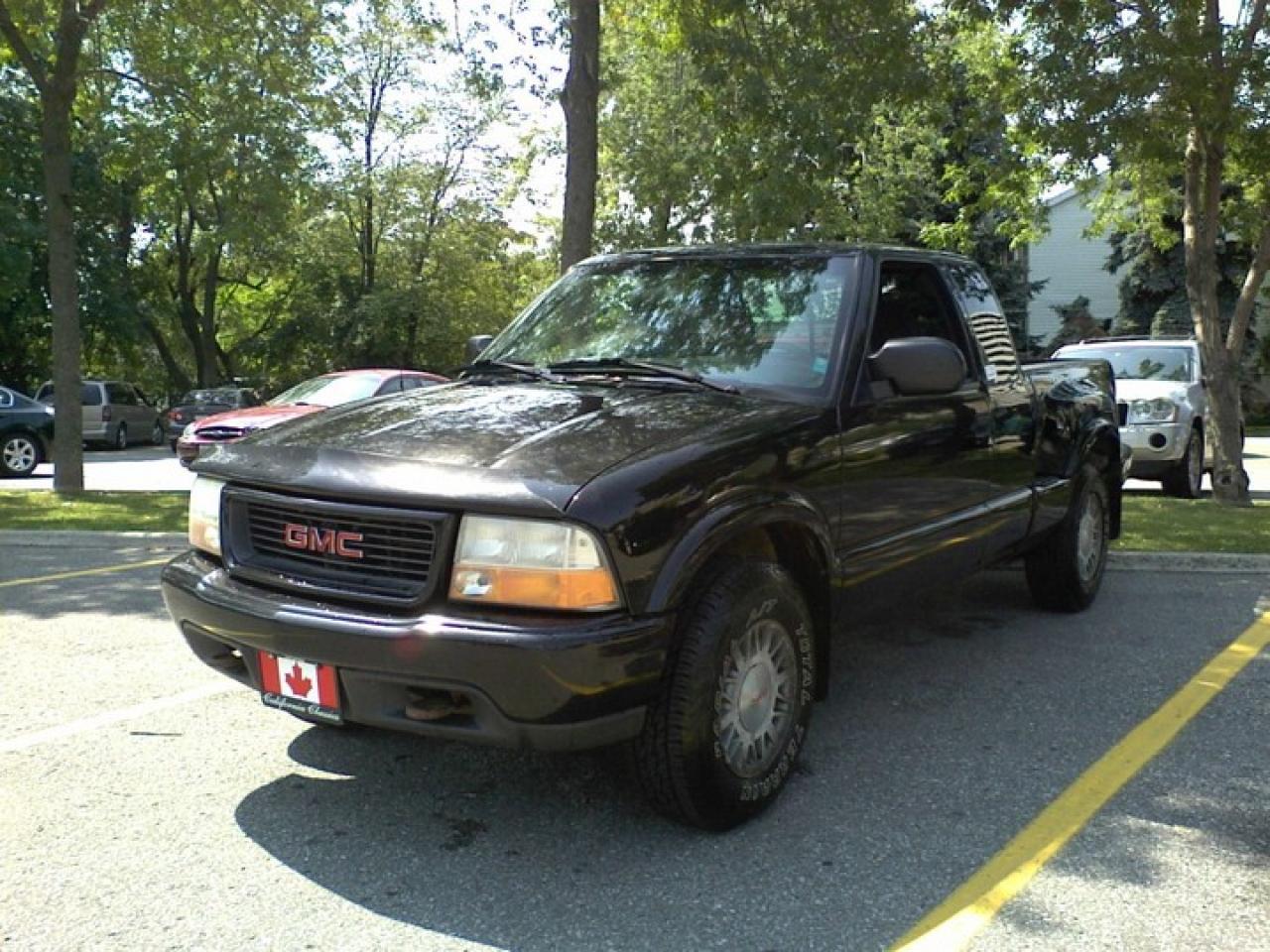 Used 2001 GMC Sonoma  for sale in Toronto, ON