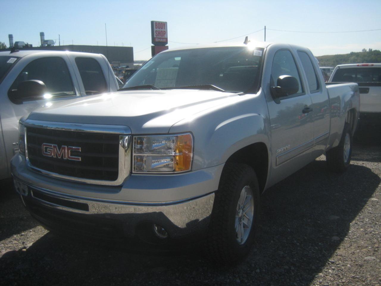 New 2011 GMC Sierra K1500 Reg SLE for sale in Calgary, AB