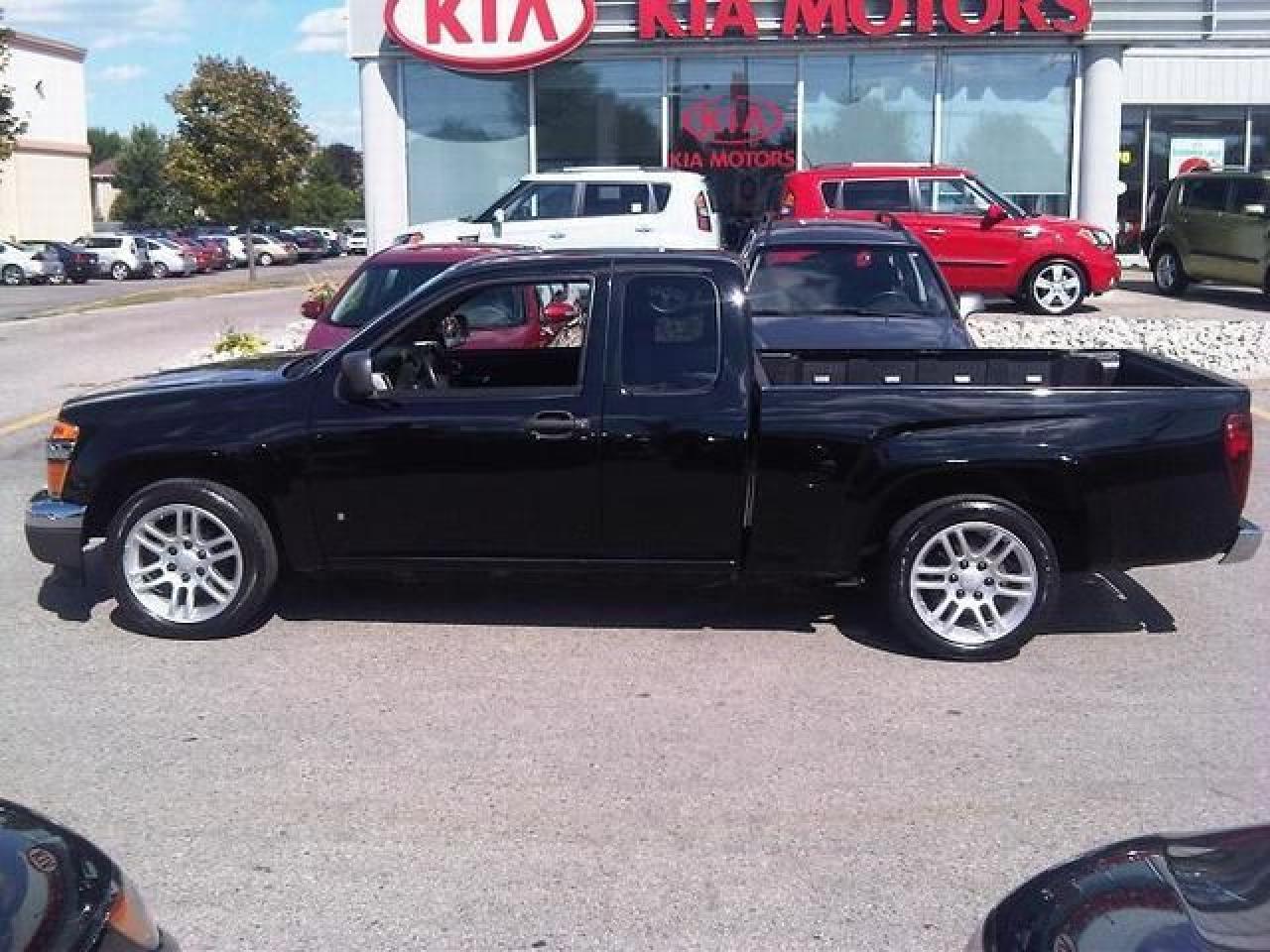 Used 2007 GMC Canyon SLE for sale in London, ON