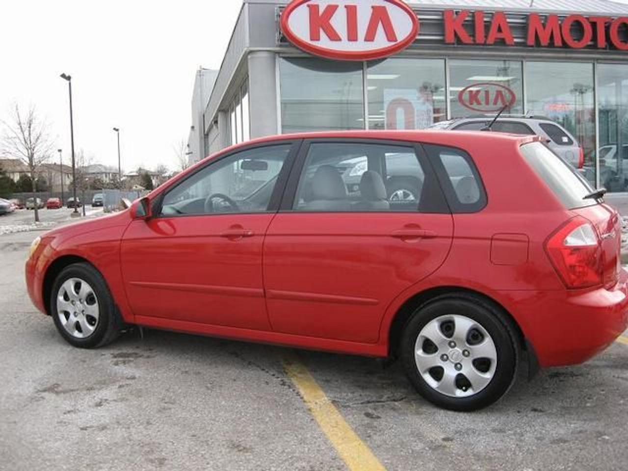 Used 2008 Kia Spectra LX for sale in London, ON