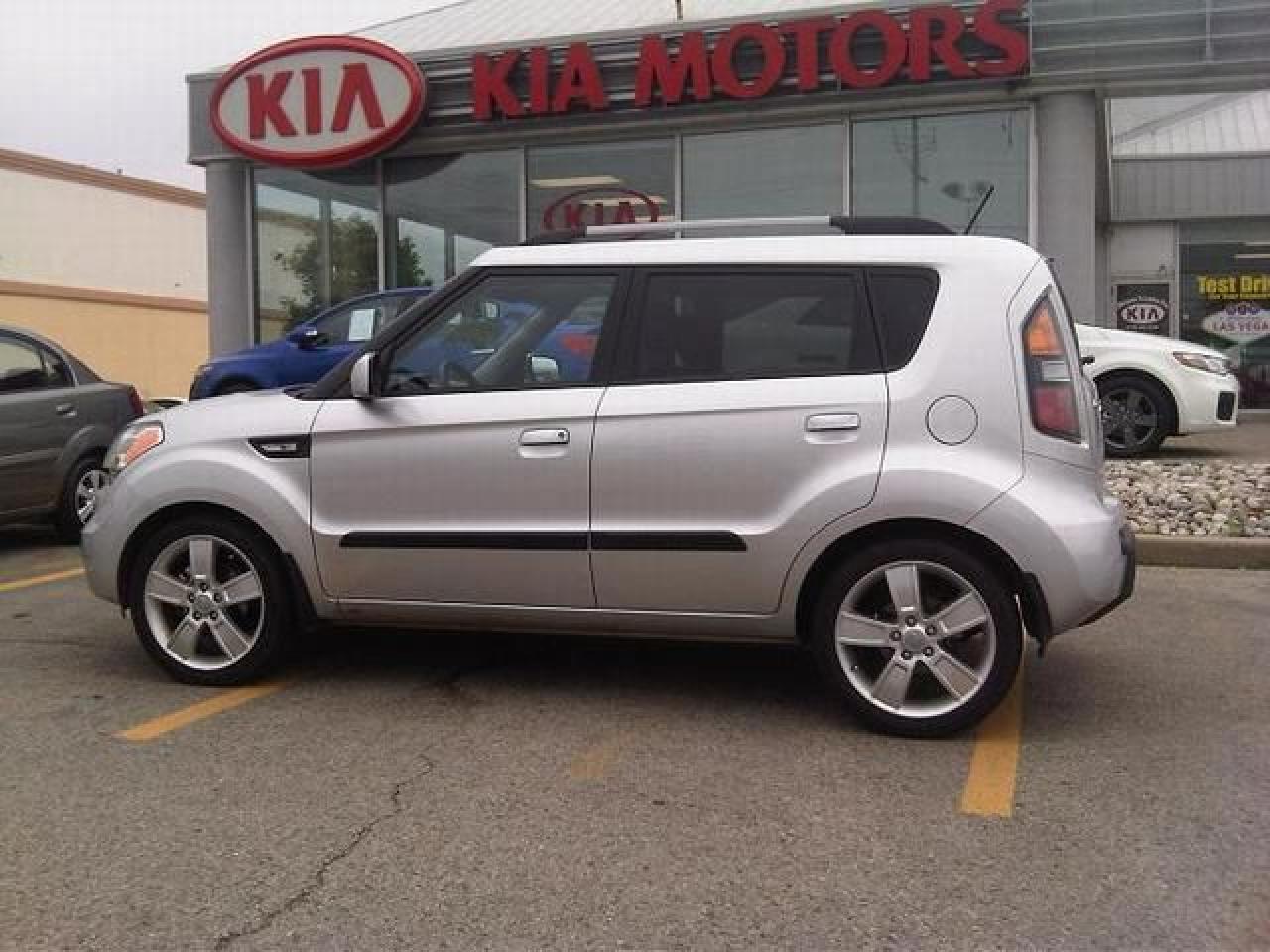 Used 2010 Kia Soul 4U for sale in London, ON