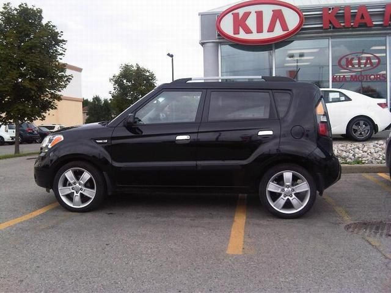 Used 2010 Kia Soul 4U for sale in London, ON