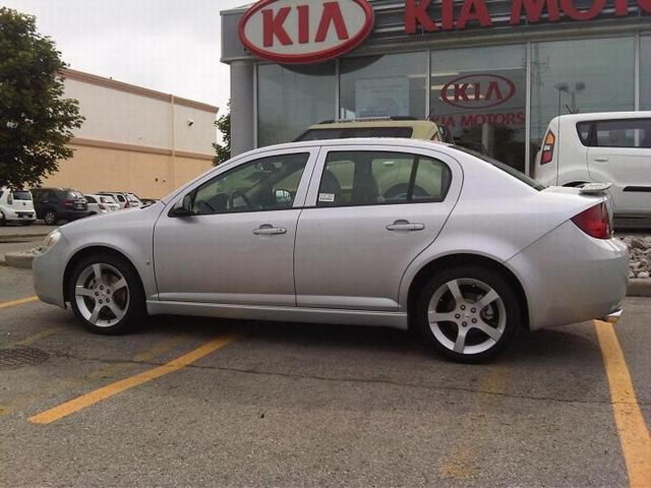 Used 2006 Pontiac G5 GT for sale in London, ON