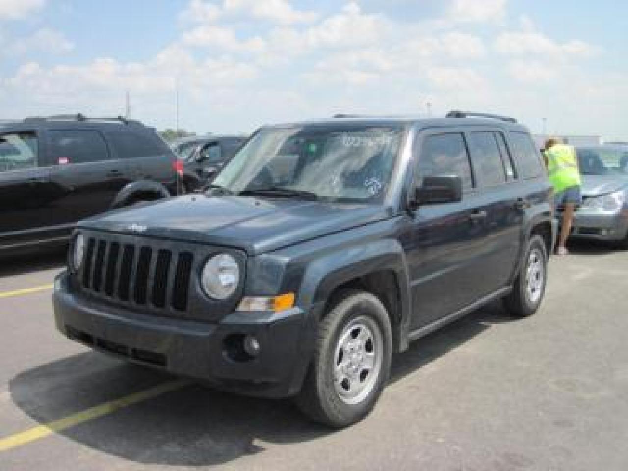 Used 2007 Jeep Patriot SPORT: ABS / TRAC. CTL / TINT for sale in Hamilton, ON