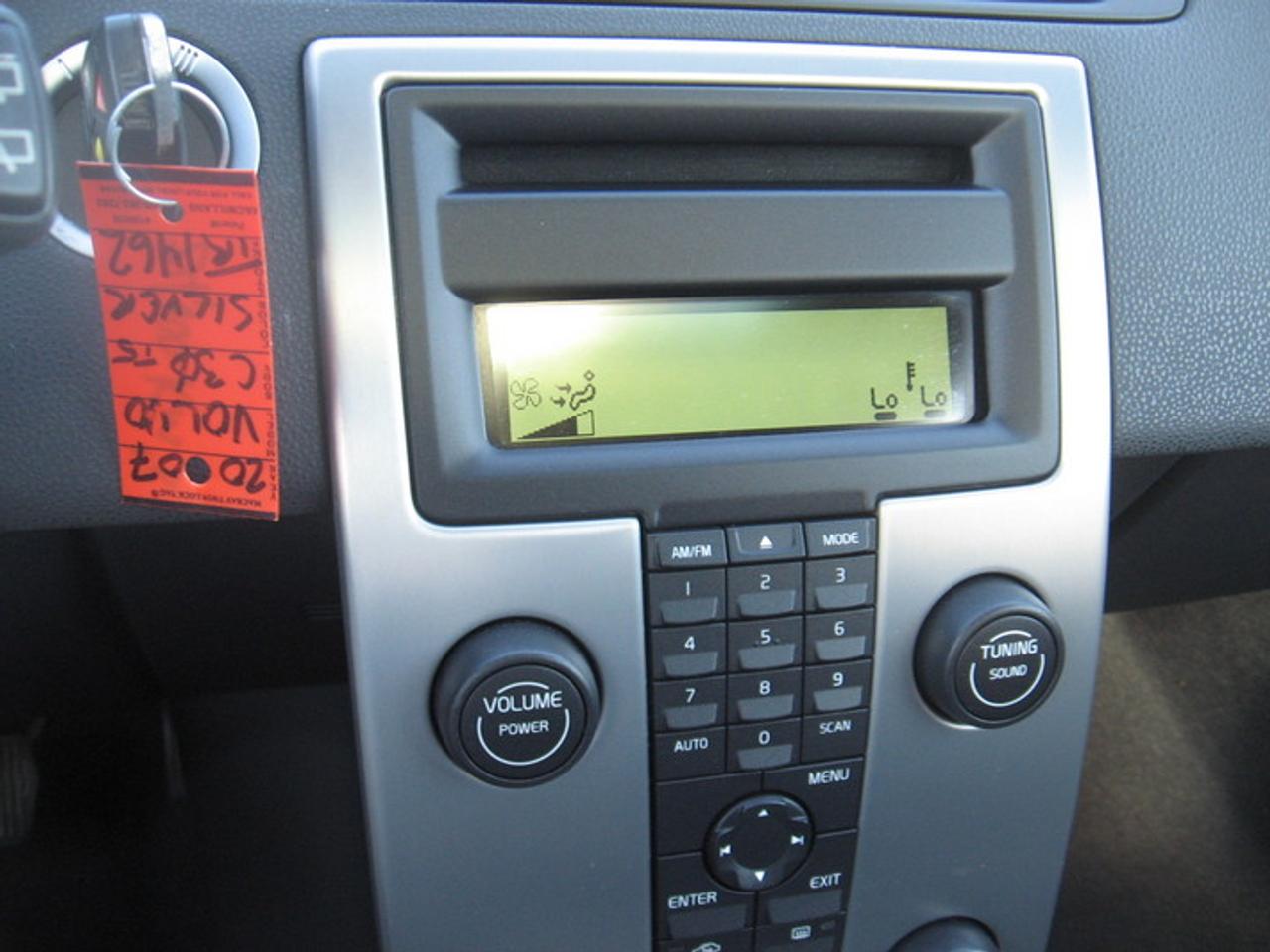 619789.10565996