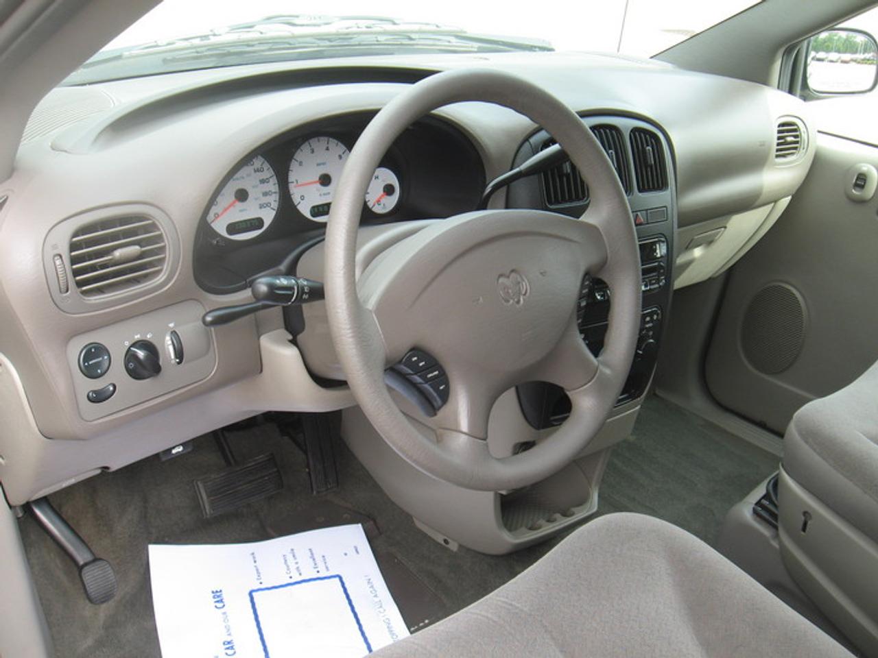 619796.10800784