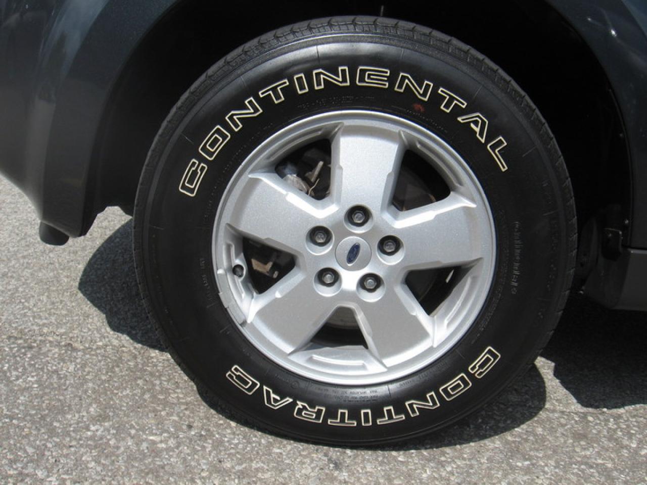 619800