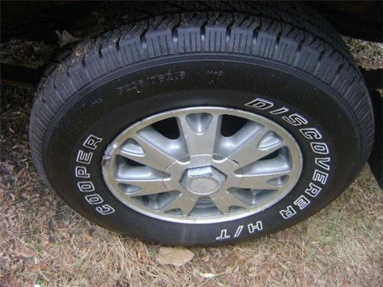 619801