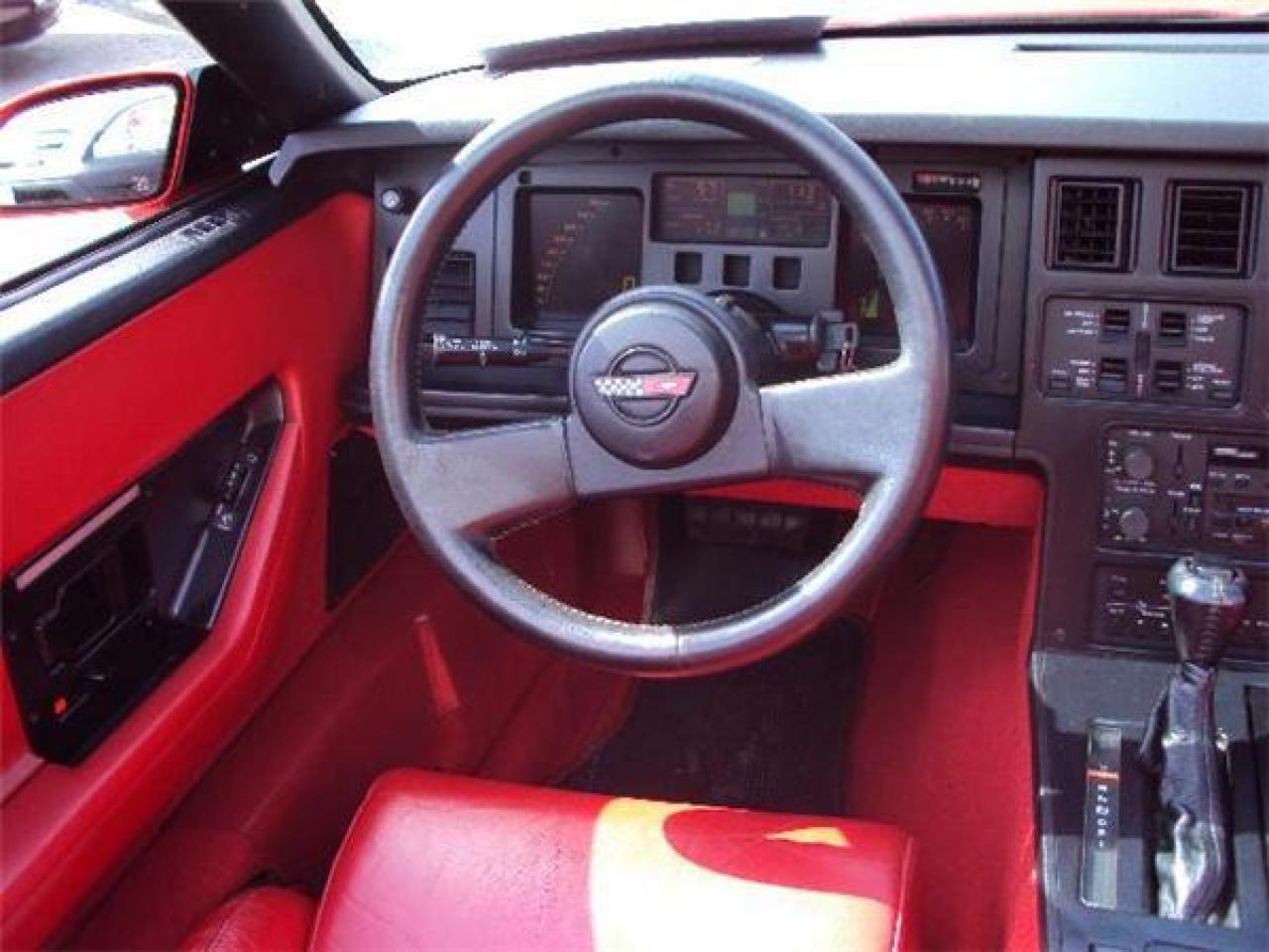 619807