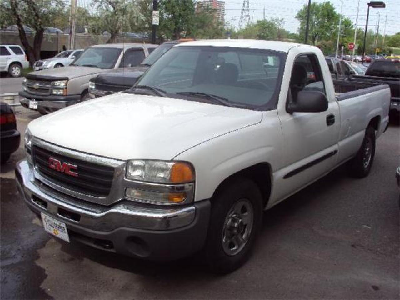 Used 2004 GMC Sierra  for sale in Ottawa, ON