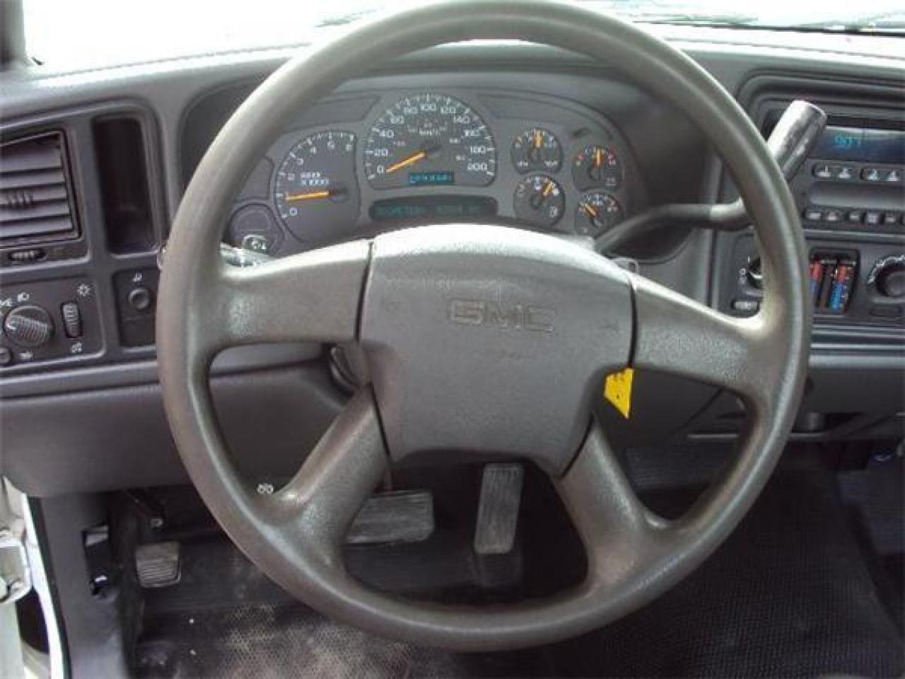 619821