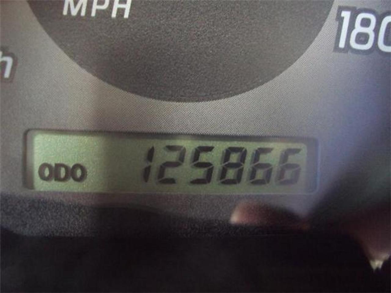 619827