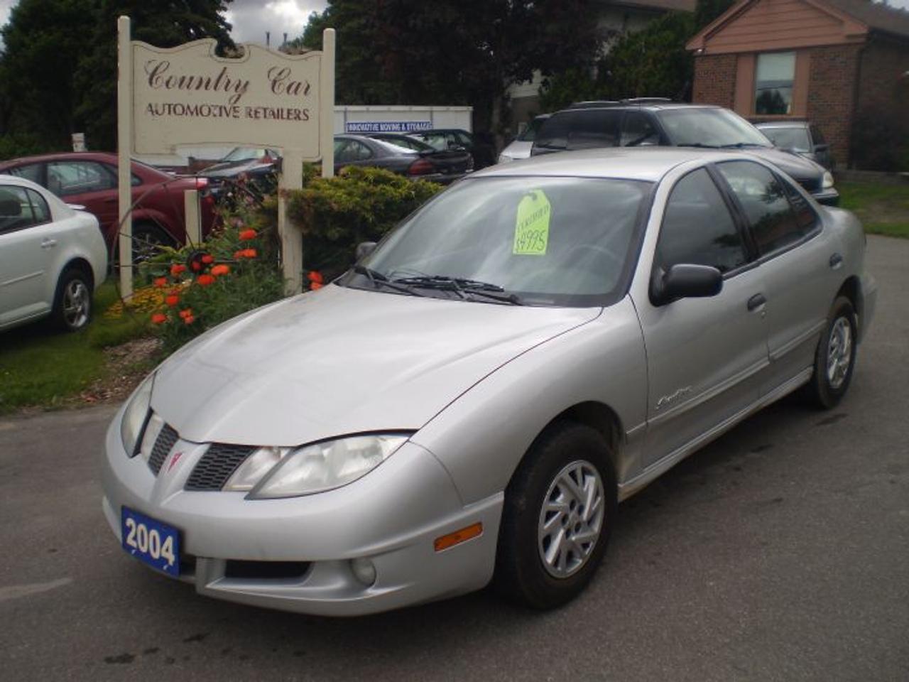 Used 2002 Pontiac Sunfire  for sale in Niagara Falls, ON