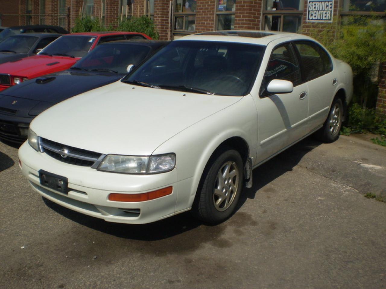 Used 1999 Nissan Maxima  for sale in Concord, ON