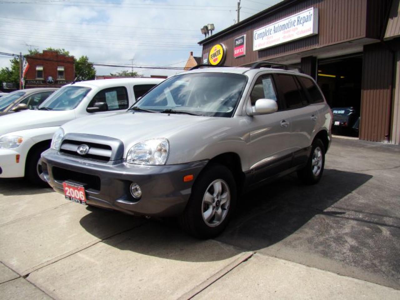 Used 2006 Hyundai Santa Fe  for sale in Jarvis, ON
