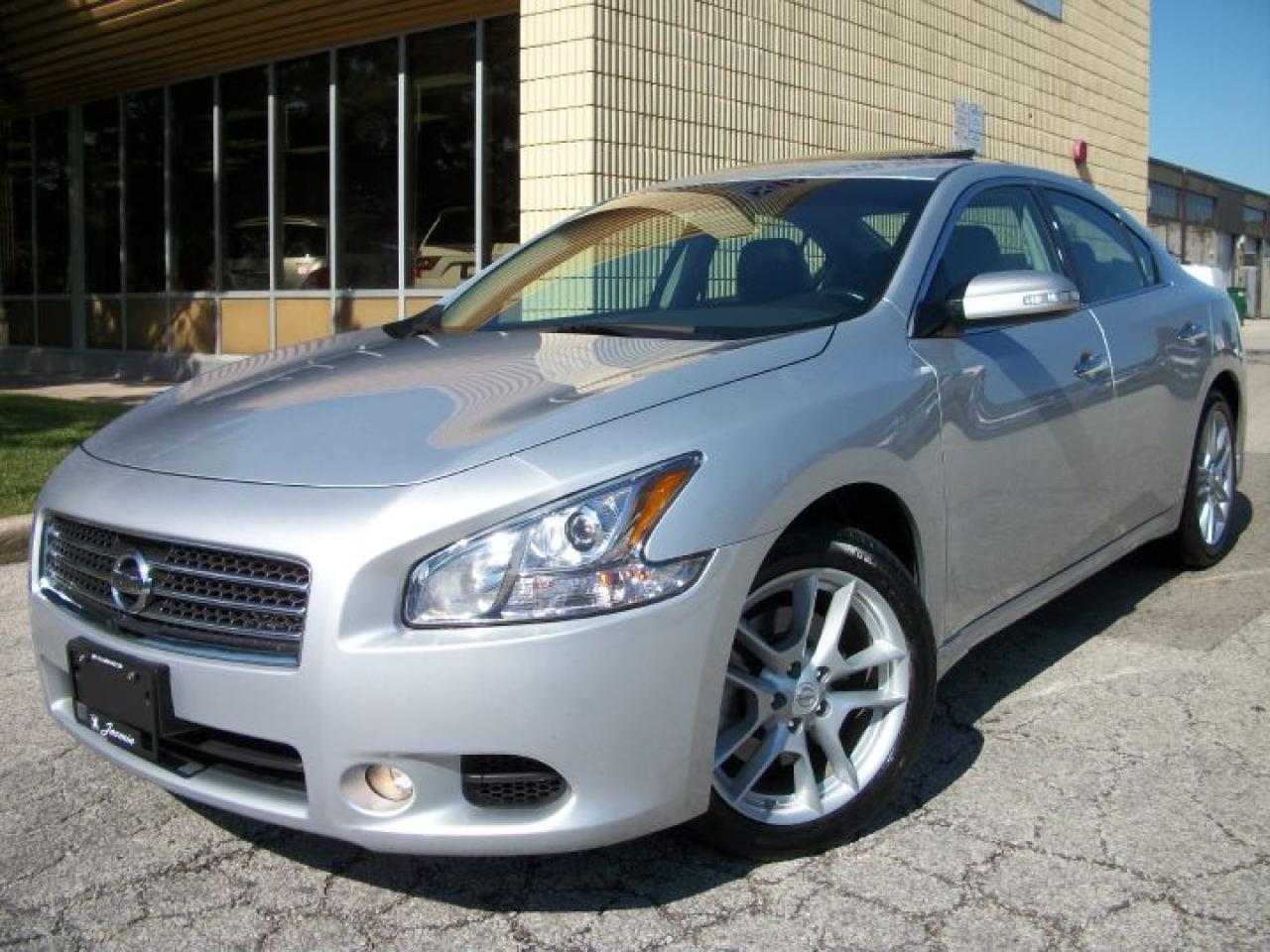 Used 2010 Nissan Maxima SE-Leather-Roof-18