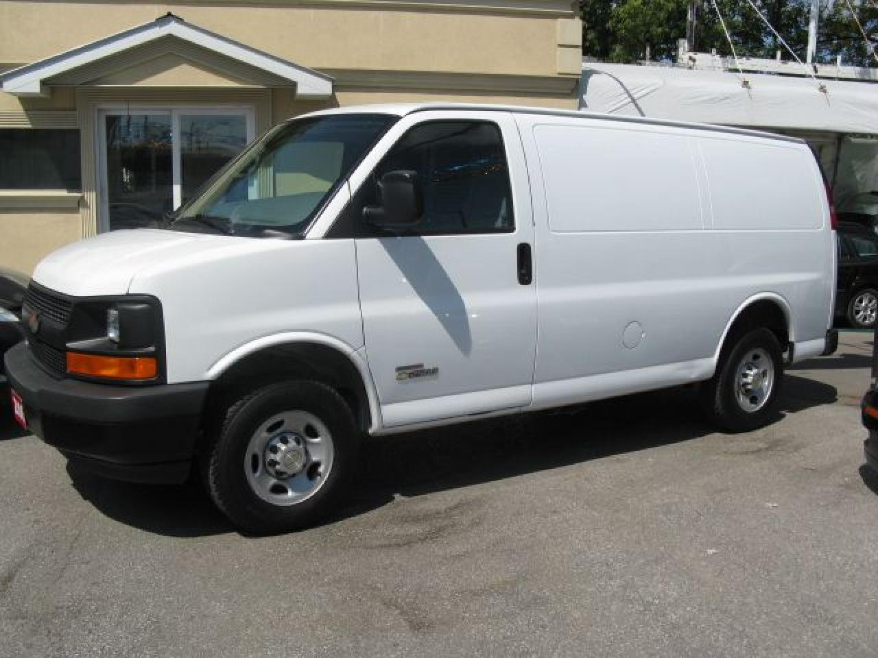 Used 2006 Chevrolet Express 2500 DIESEL for sale in Toronto, ON